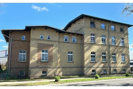 2-Raum-Wohnung - 450,00&nbsp;EUR Kaltmiete, ca.&nbsp; 56,00&nbsp;m&sup2; in Templin (PLZ: 17268)