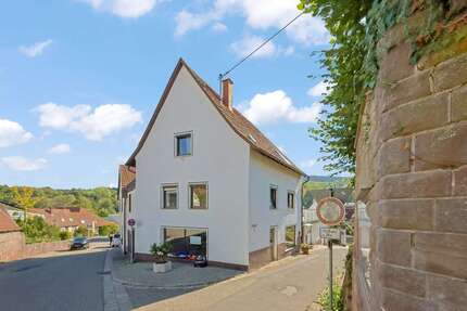 Haus zum Kaufen in Silz 159.000,00 € 195 m²