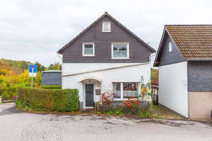 Haus zum Kaufen in Solingen 149.000,00 € 98 m²