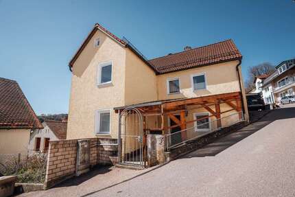 Haus zum Kaufen in beratzhausen 195.000,00 € 130 m²