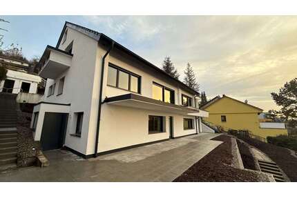 Wohnung zum Mieten in Stuttgart 2.900,00 € 220 m²