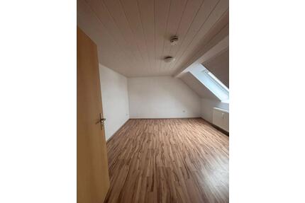 Kästorf, 2Zi., ca. 56m² im DG - 569,00&nbsp;EUR Kaltmiete, ca.&nbsp; 56,00&nbsp;m&sup2; in Wolfsburg (PLZ: 38448) Alt-Wolfsburg
