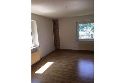 Schöne 2 R. WE im 2.OG in Teuchern zu verkaufen !!!