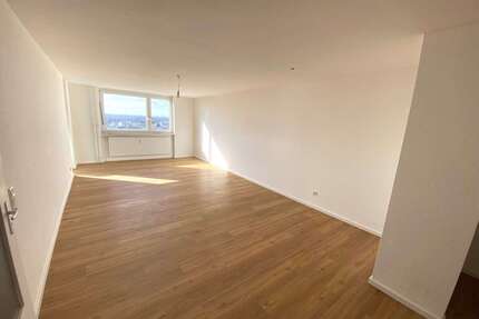 Wohnung zum Mieten in Frankfurt 1.150,00 € 73.29 m²