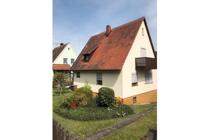 Haus zur Miete (Einfamilienhaus) - 1000€ kaltMonat - Greding