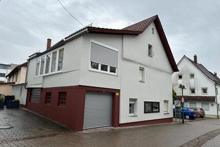 Einfamilienhaus mit Einliegerwohnung im Stadtzentrum Schelkingen - Schelklingen