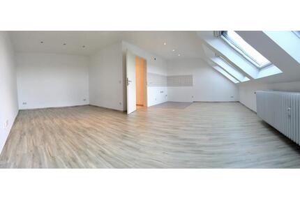 Wunderschöne helle Dachgeschosswohnung in SulzbachNeuweiler - Sulzbach (Saar)