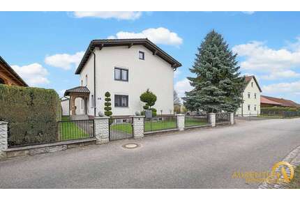 Haus zum Kaufen in Mintraching 799.000,00 € 192.09 m²