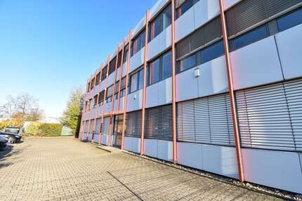 Büro in Düsseldorf 1.225,45 € 144.17 m²