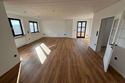 Wohnung zum Mieten in Hepberg 1.400,00 € 115 m²