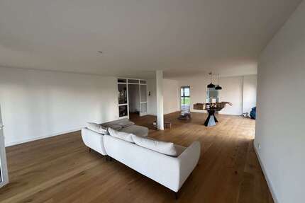 Wohnung zum Mieten in Stuttgart Frauenkopf 2.400,00 € 148 m²