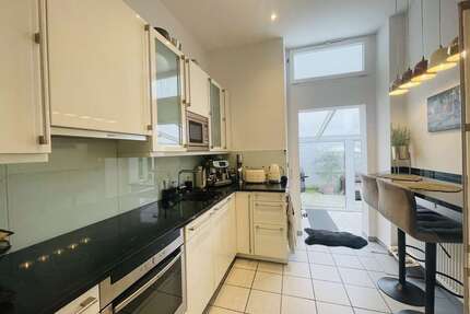 Wohnung zum Kaufen in Düsseldorf 435.000,00 € 76 m²