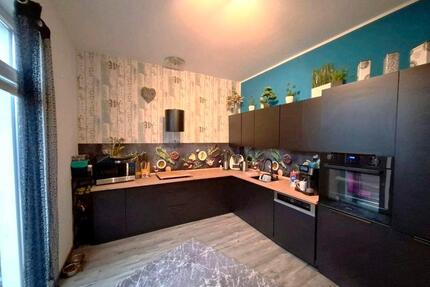 Vier-Zimmer-Einfamilienhaus mit Garten in Brake zu vermieten - Brake (Unterweser)