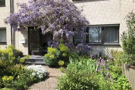 Haus zum Kaufen in Dormagen - Zons 485.000,00 € 142 m²