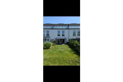 Haus zum Mieten in Quickborn 1.700,00 € 123.5 m²