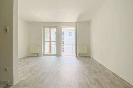 Wohnung zum Mieten in Chemnitz 225,00 € 33.02 m²