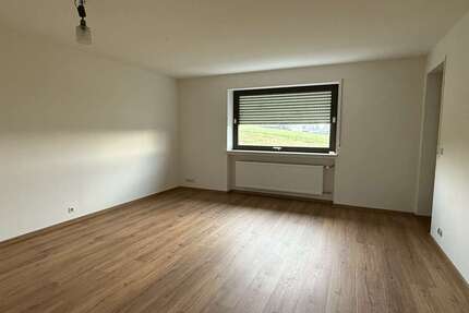 Wohnung zum Mieten in Aichen 675,00 € 93 m²