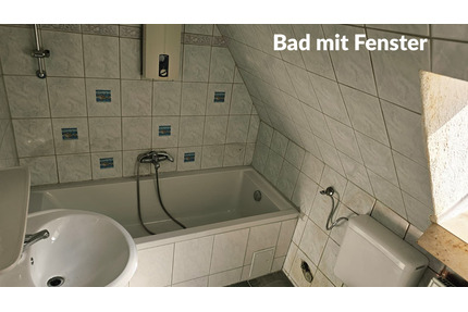 Charmante 3-Zimmer-Dachgeschosswohnung mit zusätzlicher Nebenfläc - Augsburg