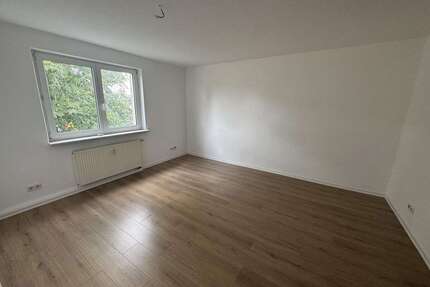 Wohnung zum Mieten in Thräna 340,00 € 50 m²