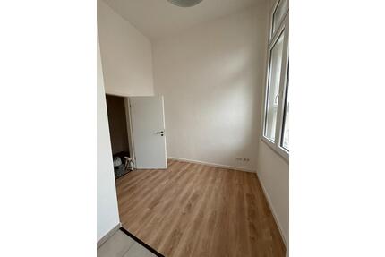 Wohnung EG (1 Zimmer) in 06108 Halle (Saale) - Oschersleben (Bode)