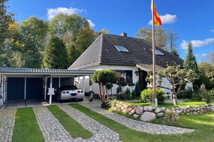 Ruhige Lage, viel Platz, Doppel-Carport sucht... - Seevetal Ramelsloh
