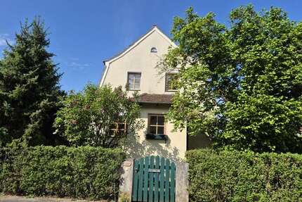 Haus zum Kaufen in Oberasbach 550.000,00 € 111 m²