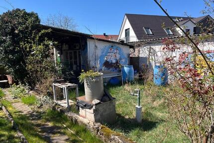 Freizeitgrundstück in Darmstadt mit Hütte, Strom und Brunnen
