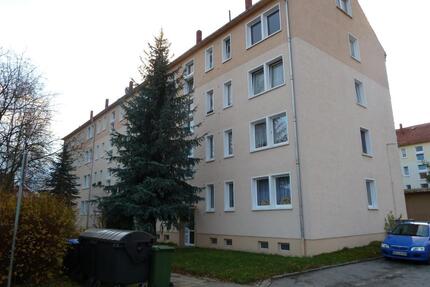 3 - R.- Whg. mit Balkon, 239,-€ - Südliches Anhalt