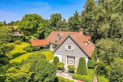 Haus zum Kaufen in Gmund am Tegernsee 3.980.000,00 € 275.12 m²