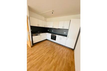 Schöne 2-Raumwohnung mit Balkon und Einbauküche! - Dresden Leuben