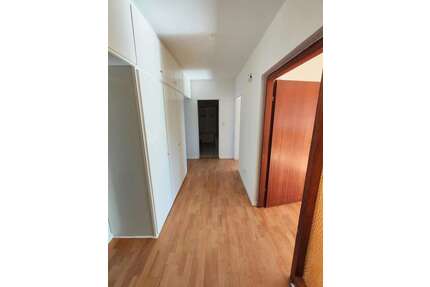 Wohnung zum Mieten in Sprockhövel 560,00 € 73.51 m²