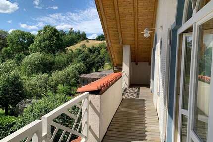 Haus zum Kaufen in Radolfzell am Bodensee Möggingen 1.050.000,00 € 317 m² - Radolfzell am Bodensee / Möggingen