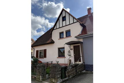 Einfamilienhaus mit großem Garten - Bruchsal