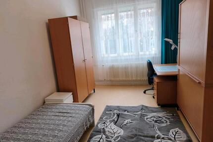 WG Zimmer Berlin Steglitz - 607,00&nbsp;EUR Kaltmiete, ca.&nbsp; 14,00&nbsp;m&sup2; in Berlin (PLZ: 12169) Steglitz-Zehlendorf