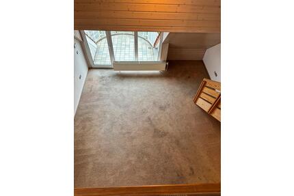 Ab sofort frei: Maisonette 2,5 Zimmer (Teppich wird noch ersetzt) - Barsinghausen