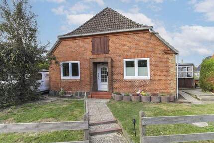 Moderne Technik trifft Gestaltungsfreiraum: Ihr Sanierungsprojekt mit Herz in Breitenfelde