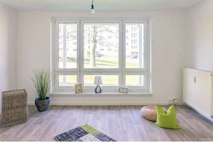 Wohnung zum Mieten in Chemnitz 365,00 € 60.78 m²