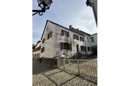 Haus zum Kaufen in Lauterecken 49.900,00 € 180 m²