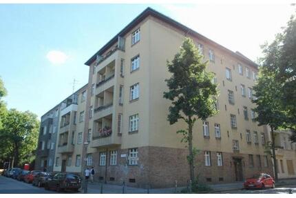 Rixdorfer Altbaucharme 89qm 3,5 Zimmer Neukölln bezugsfrei ab Jan - Berlin