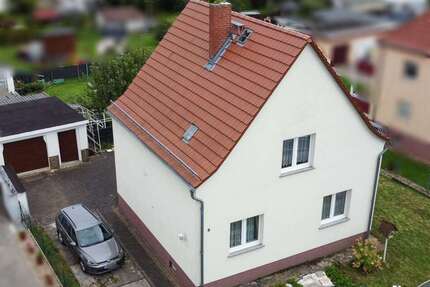 Haus zum Kaufen in Pegau 269.000,00 € 107.72 m²
