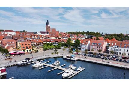 Ferien Apartment Ferienwohnung Becker Waren Müritz Yachhafen - Hamburg Hamburg-Mitte