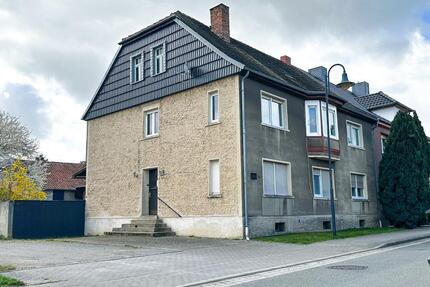 Großes Haus am Ortsrand | 2 Wohneinheiten | 2065qm Grundstück - Klötze