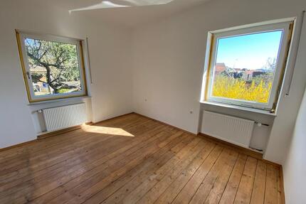 3 Zimmer Wohnung Cham-West - 570,00&nbsp;EUR Kaltmiete, ca.&nbsp; 80,00&nbsp;m&sup2; in Cham (PLZ: 93413)