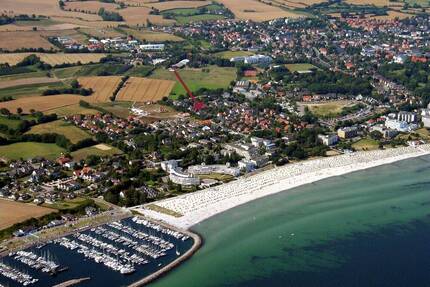Doppelhaushälfte mit zwei Wohnungen in strandnaher Lage - Grömitz