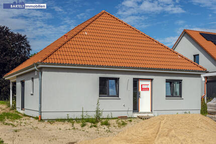 Neubau-Bungalow: Barrierefrei und stilvoll in die Zukunft! - Pattensen / Schulenburg