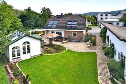 Haus zum Kaufen in Weingarten 1.260.000,00 € 213.56 m²