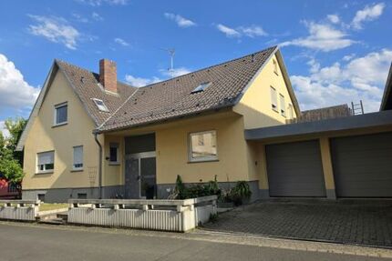 Gepflegtes Einfamilienhaus in 97535 Wasserlosen-Schwemmelsbach bei Schweinfurt (10716)