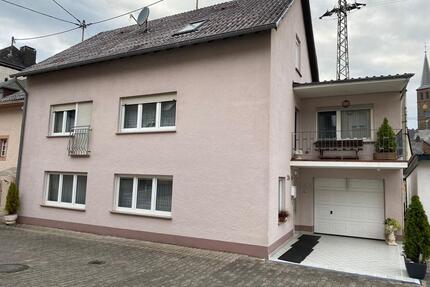 Zwei zusammengehörige Wohnhäuser in Orenhofen zu verkaufen - Welschbillig
