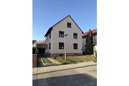 Haus zum Kaufen in Denkendorf 630.000,00 € 143 m²