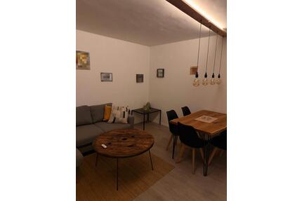 Möblierte 2-Zimmer-Wohnung | Südbalkon in ruhiger Lage in Tegel - Berlin Reinickendorf